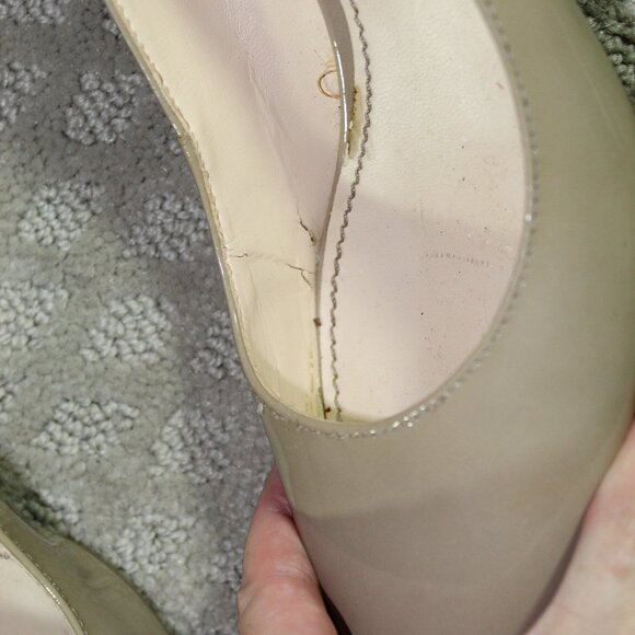 Nine West Size 6.5 Patent Leather Nude Almond Toe 2" Wedge Heel - Picture 8 of 8